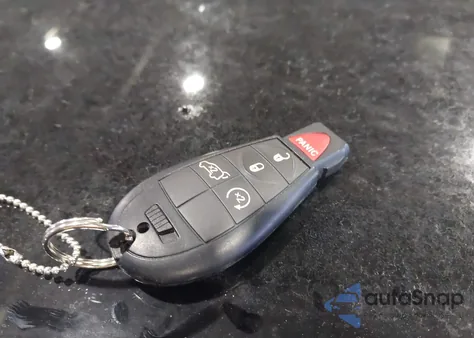 2012 Jeep Grand Cherokee Overland z USA, uszkodzony, nr VIN 1C4RJFCG8CC310092